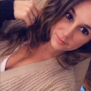 Meet your Posher, Jessica
